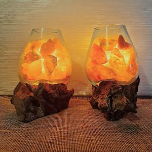Lampada di Sale UNICA in vetro e legno